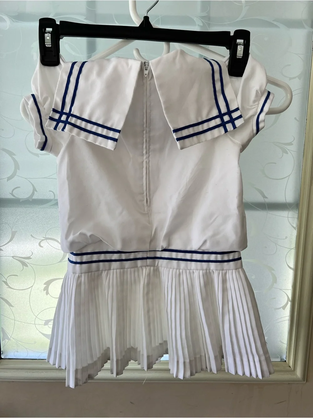 Vintage Dorissa of Miami 4T nautical sailor dress. Classic white drop waist.